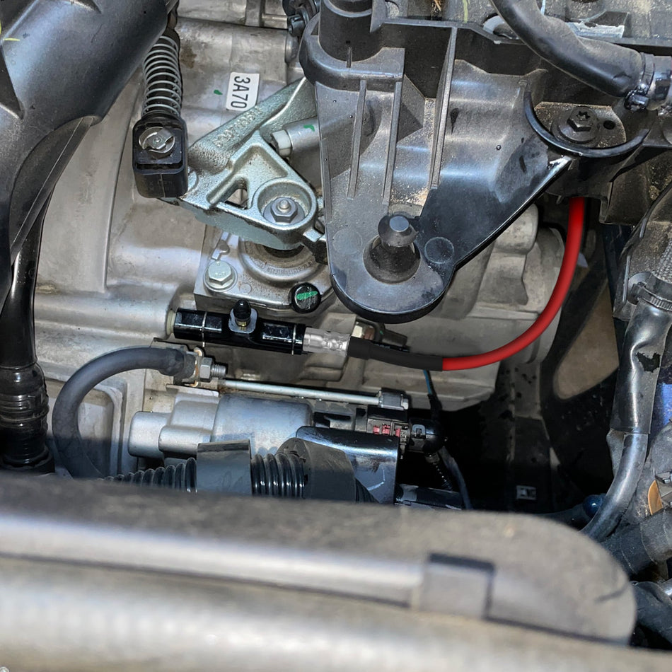 Stainless Steel Clutch Hose for 6-Speed Manual Transmission LHD For VW Golf